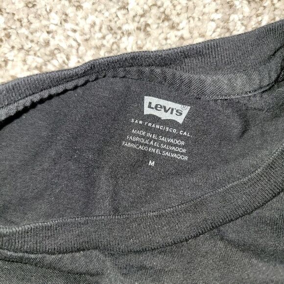 Boys Levi's Tee‎ - Picture 2 of 4